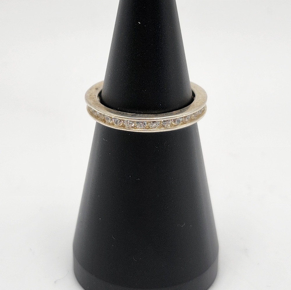 925 Sterling Silver Band Stackable Cz Ring Size 7… - image 1